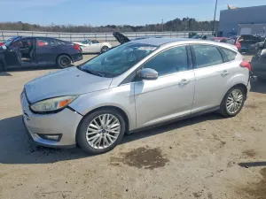 Ford Focus 2.0L 4 2016