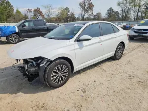 Volkswagen Jetta 1.4L 4 2021