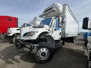 Freightliner Business Class M2 6.7L 6 2025
