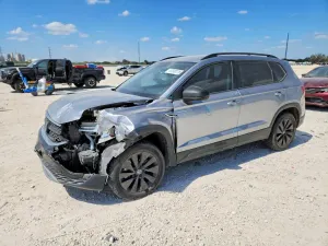 Volkswagen Taos 1.5L 4 2023