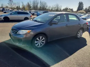Toyota Corolla 1.8L 4 2013
