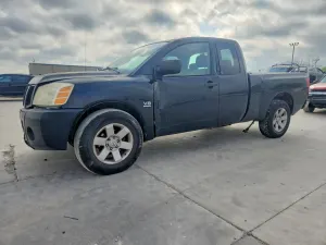 Nissan Titan 5.6L 8 2004