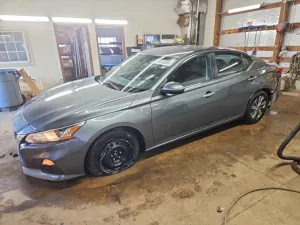 Nissan Altima 2.5L 4 2020