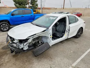 Toyota Camry 2.5L 4 2022