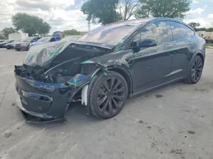 Tesla Model X 2023