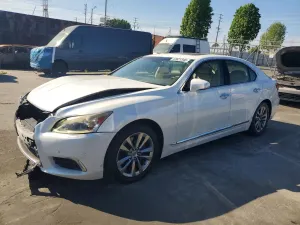 Lexus LS 4.6L 8 2014