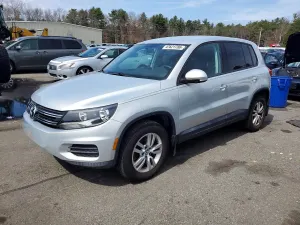 Volkswagen Tiguan 2.0L 4 2012