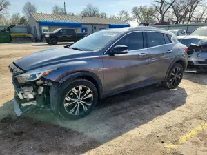 Infiniti QX30 2.0L 4 2017