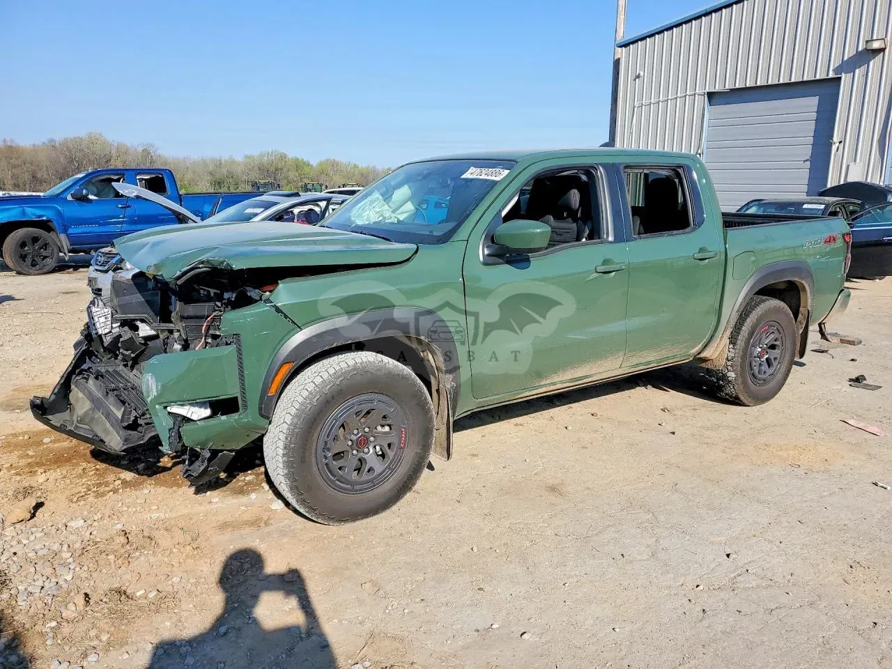 Nissan Frontier 3.8L 6 2025