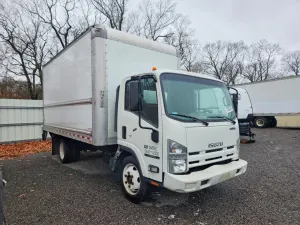 Isuzu NPR 6.0L 8 2015