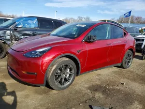 Tesla Model Y 2025