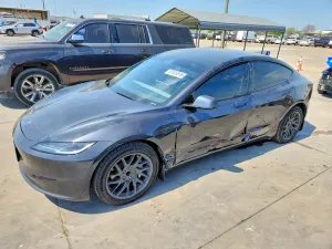 Tesla Model 3 2024