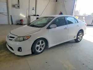 Toyota Corolla 1.8L 4 2011