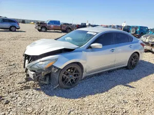 Nissan Altima 2.5L 4 2017