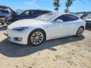 Tesla Model S 2016