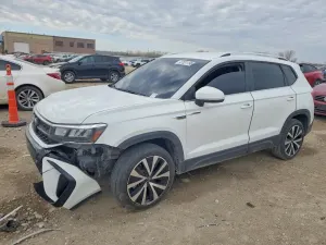 Volkswagen Taos 1.5L 4 2022