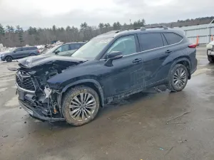 Toyota Highlander 3.5L 6 2022