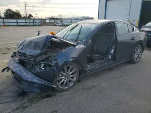 Mazda 3 2.5L 4 2021