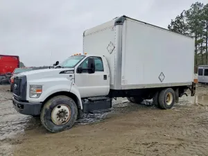 Ford F650 6.8L 10 2017