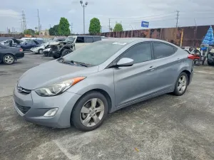 Hyundai Elantra 1.8L 4 2013