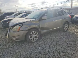 Nissan Rogue 2.5L 4 2012