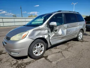 Toyota Sienna 3.3L 6 2004
