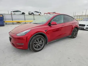 Tesla Model Y 2025