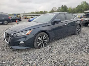 Nissan Altima 2.5L 4 2022