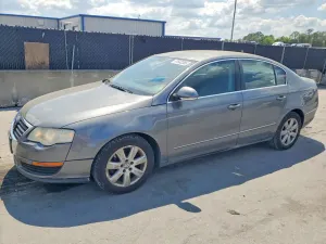 Volkswagen Passat 2.0L 4 2006
