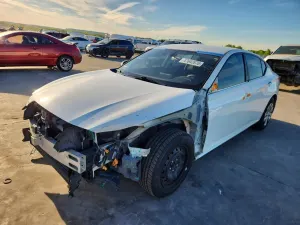 Nissan Altima 2.5L 4 2019
