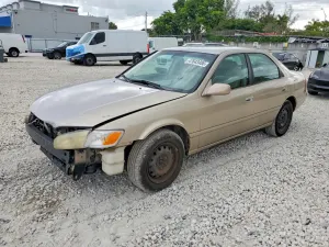 Toyota Camry 3.0L 6 2001