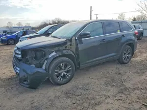 Toyota Highlander 3.5L 6 2019