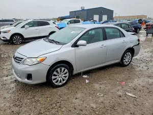 Toyota Corolla 1.8L 4 2013