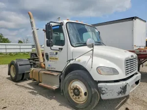 Freightliner Business Class M2 6.7L 6 2016