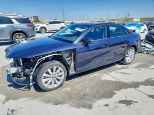 Audi A4 2.0L 4 2017