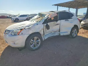 Nissan Rogue 2.5L 4 2013