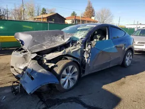 Tesla Model Y 2023