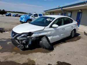 Nissan Sentra 1.8L 4 2019