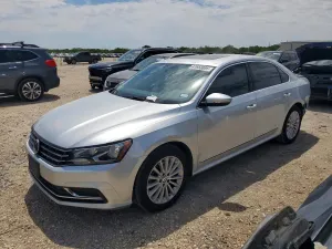 Volkswagen Passat 1.8L 4 2016