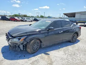 Nissan Altima 2.5L 4 2020
