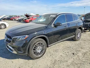 Mercedes-Benz GLC 2.0L 4 2023