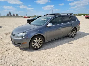 Volkswagen Jetta 2.0L 4 2014