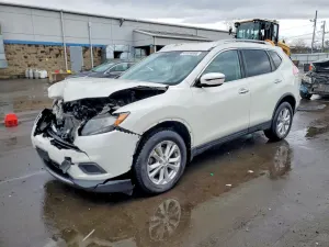 Nissan Rogue 2.5L 4 2016