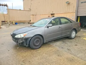 Toyota Camry 2.4L 4 2004