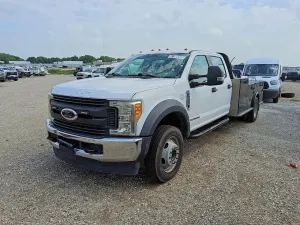 Ford F550 6.7L 8 2017