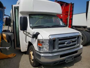 Ford Econoline 6.8L 10 2018