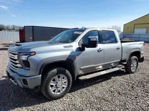 Chevrolet Silverado 1500 6.6L 8 2025