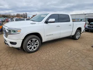 RAM 1500 5.7L 8 2019