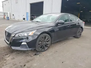 Nissan Altima 2.5L 4 2020