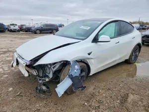 Tesla Model Y 2026